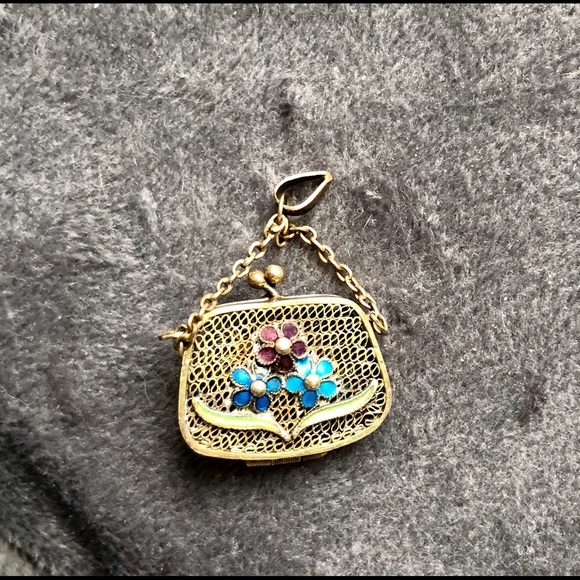 Gorgeous enameled vintage silver purse charm. - Picture 5 of 5